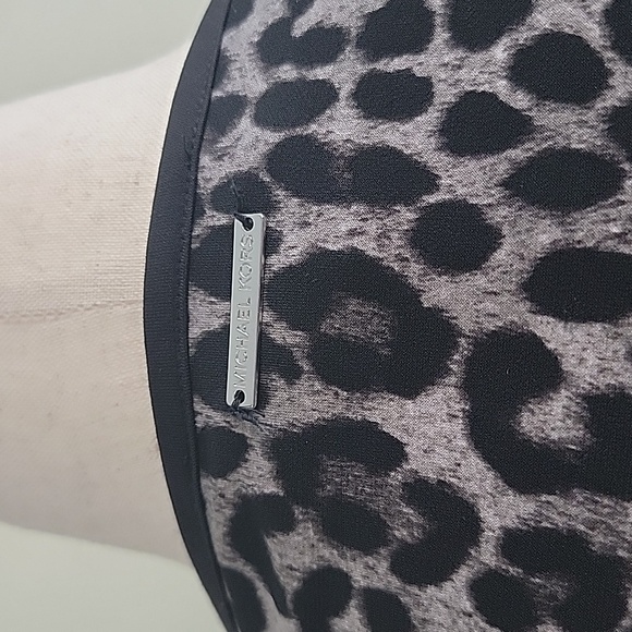 MICHAEL KORS 2X ANIMAL PRINT BELL SLEEVE BLOUSE - Picture 7 of 11